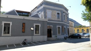Esterni